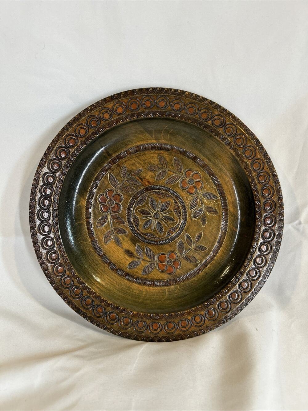 Beautiful Carved Wooden Decorative Plate Wall Hanging